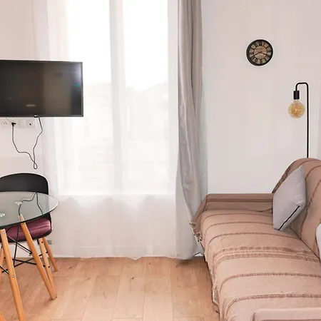 Apartment Proche Carlton & Croisette, Appartement 301 - Palmazur Vacances Cannes