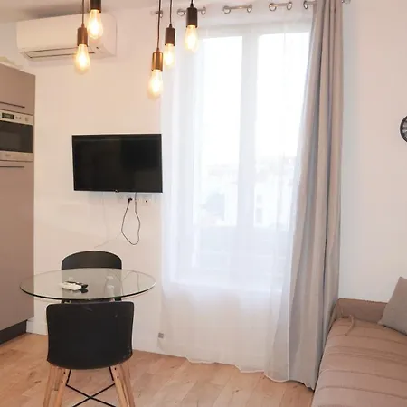 Proche Carlton & Croisette, Appartement 301 - Palmazur Vacances Apartment
